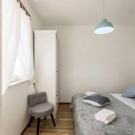 Apartment By Joe Jr.